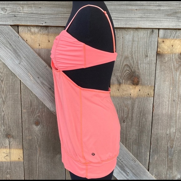 Lululemon Tank Size 10 - Picture 3 of 7